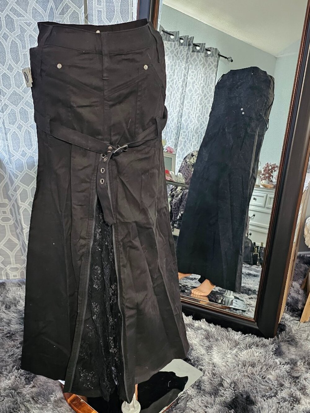 Lip Service Black Bondage Maxi Skirt w/ Lace Panel & D‑Rings – Size S – NWT